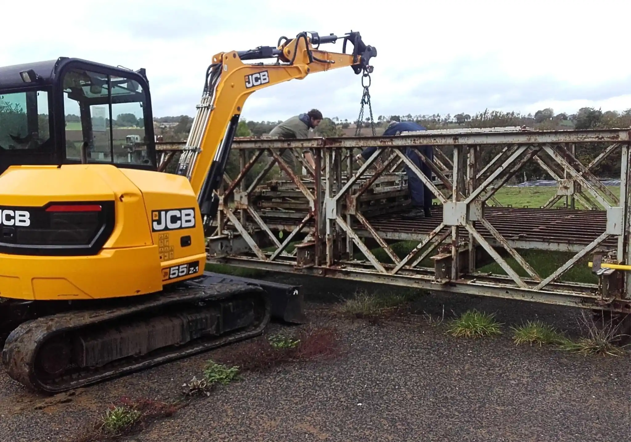 Démontage des éléments du pont Bailey en octobre 2019 Démontage des éléments du pont Bailey en octobre 2019