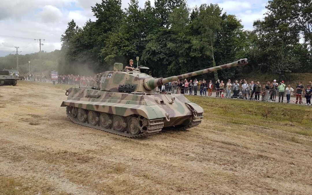 Un char, Tigre 2 au Normandy Victory Museum