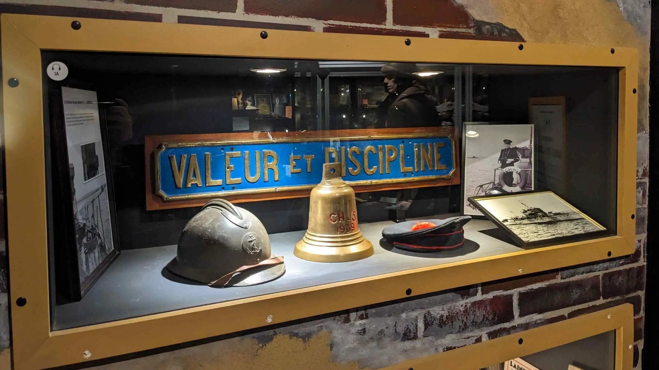 Parti della nave Le Carentan, esposte al museo. Parti della nave Le Carentan, esposte al museo.