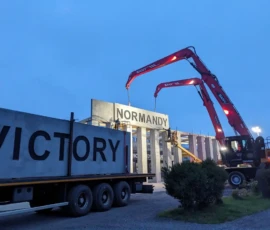Installation of the museum's monumental facade in 2024